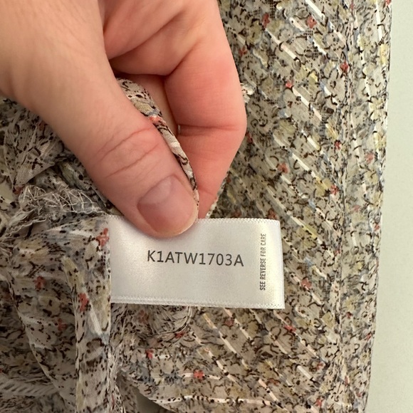 Anthropologie Bishop + Young short wide sleeve boho floral blouse Size XS - Picture 8 of 9